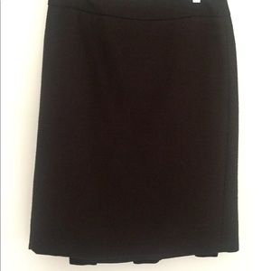 Ann Taylor Brown skirt with back box pleat