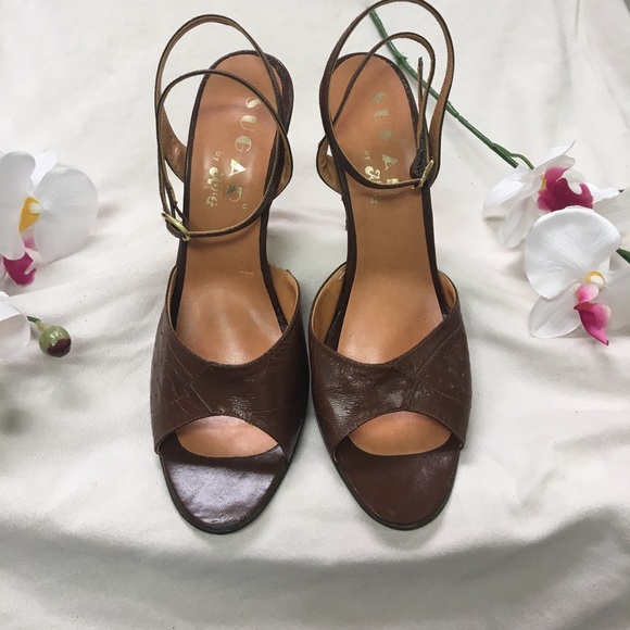 💜Brown Heels - Picture 2 of 4