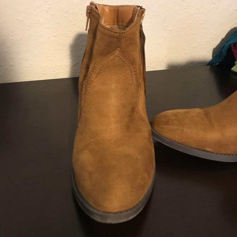 Booties - Picture 5 of 5