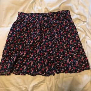 Floral print skirt