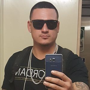 Meet your Posher, Rolando