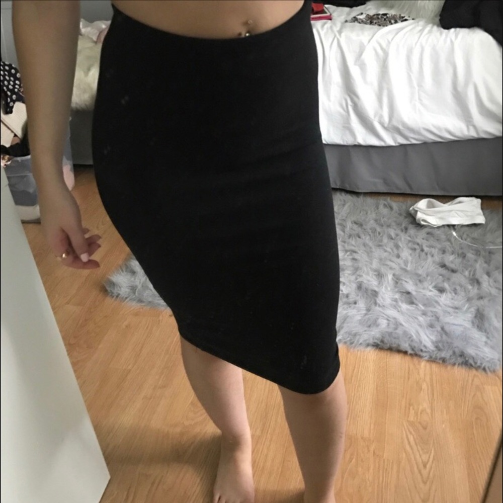 Black pencil skirt