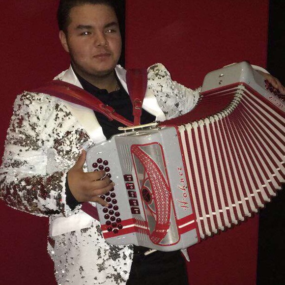 Meet your Posher, Erik - Picture 1 of 1