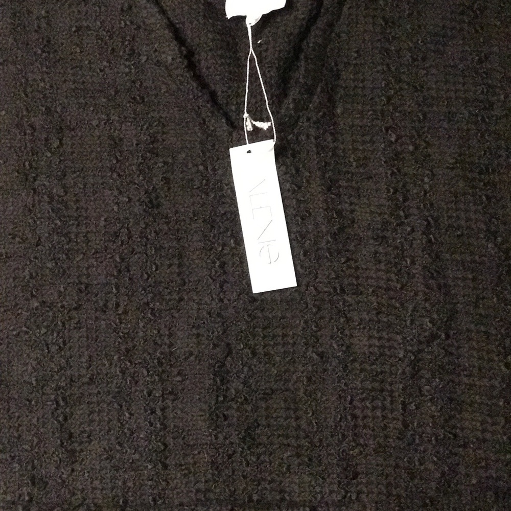 Sweater - Picture 2 of 3