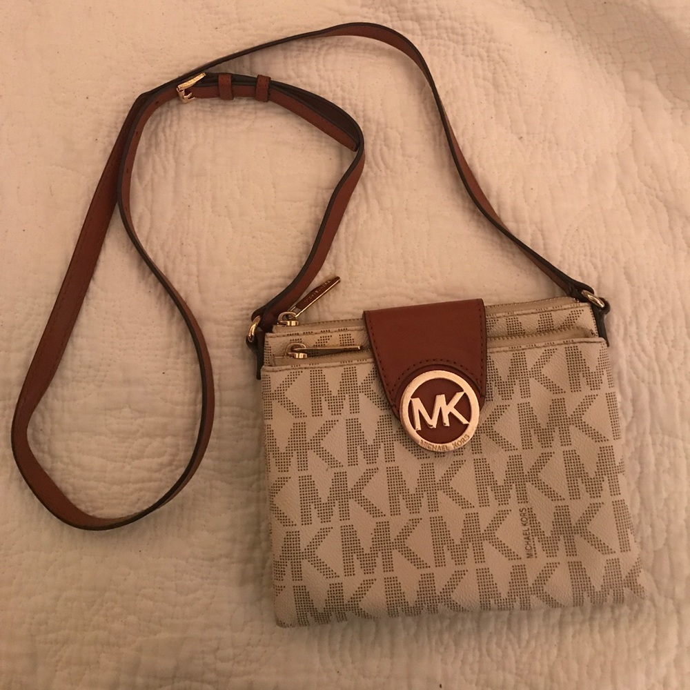 Michael Kors crossbody