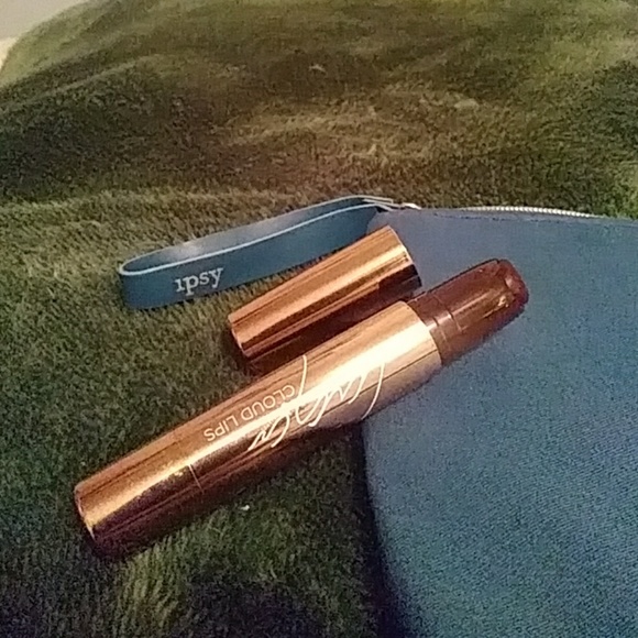 LAQA & CO. Cloud Lips Matte lipstick - Picture 2 of 2