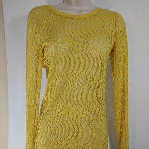 Buckle Yellow Cut Out Long Sleeve Shirt sz M