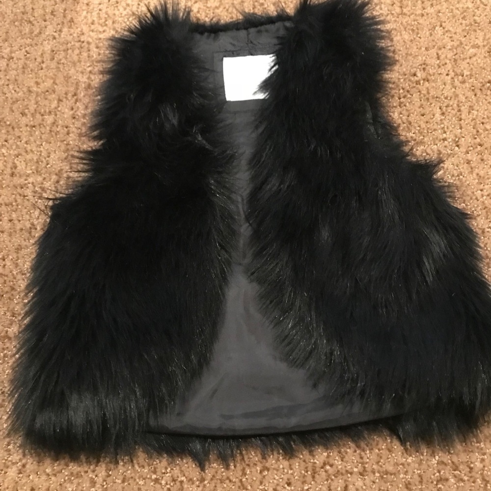 Fur vest