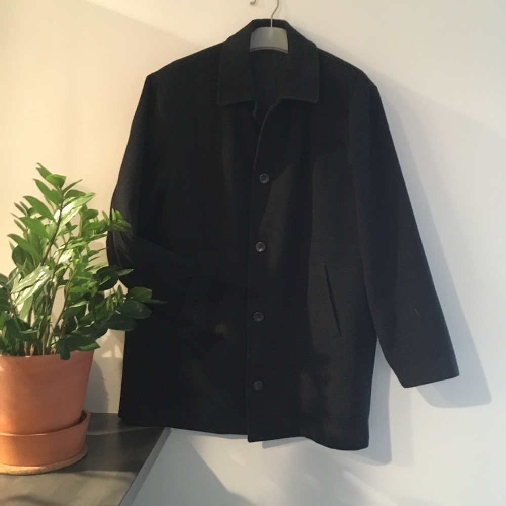 Sarar 42R wool coat*****ON SALE*****