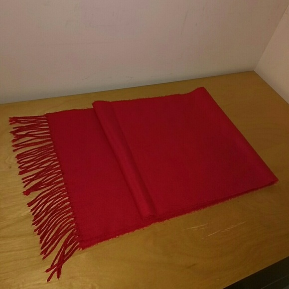 Scarf - Picture 1 of 4