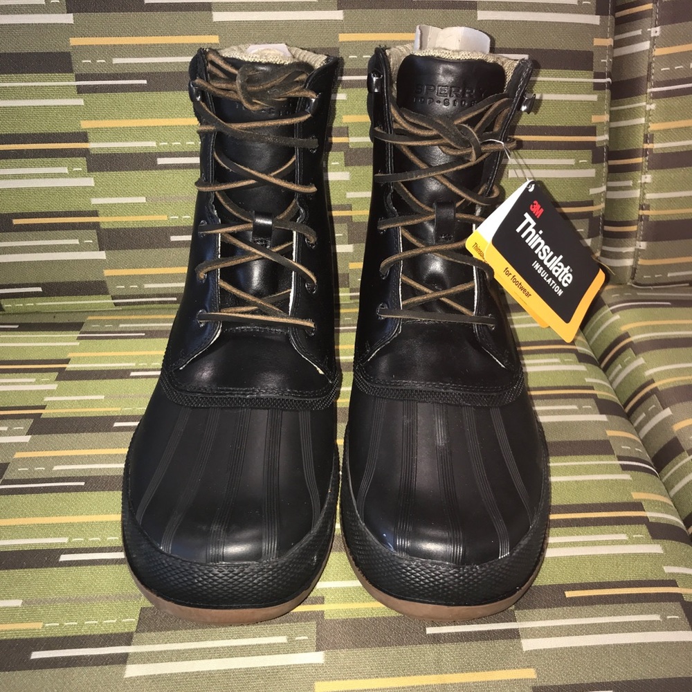 NWT Men’s Sperry Cold Bay Boot Size 10