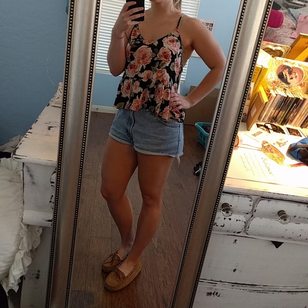 F21 Floral tank