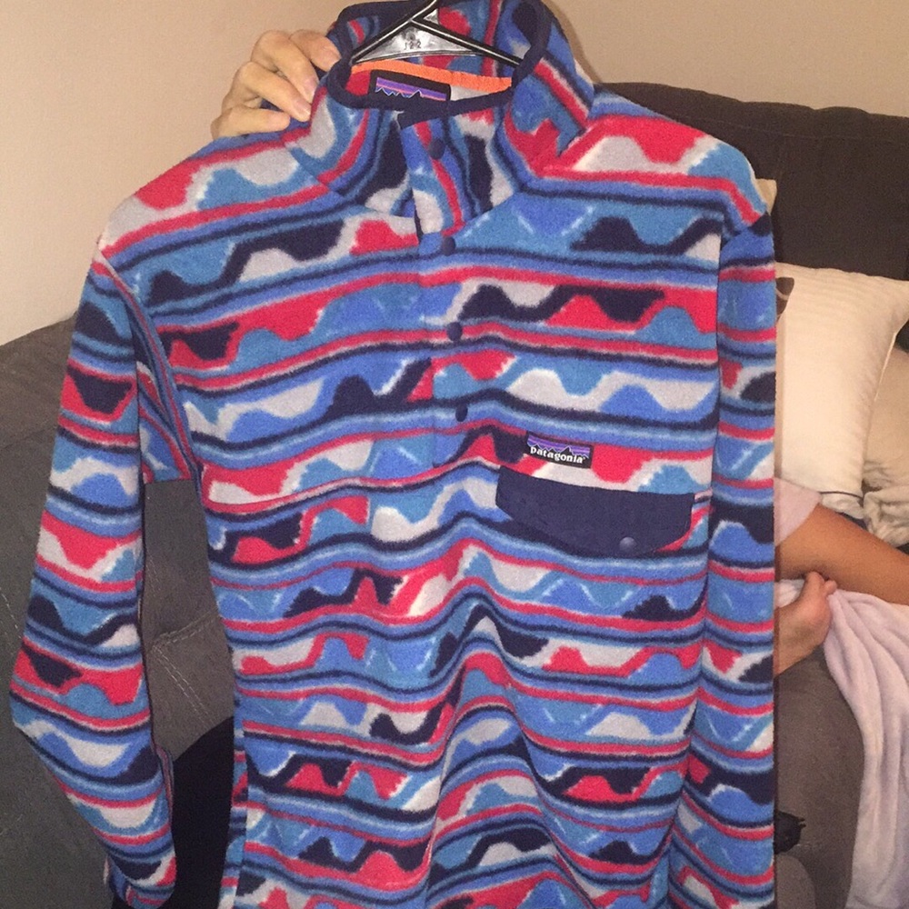 Patagonia pullover!