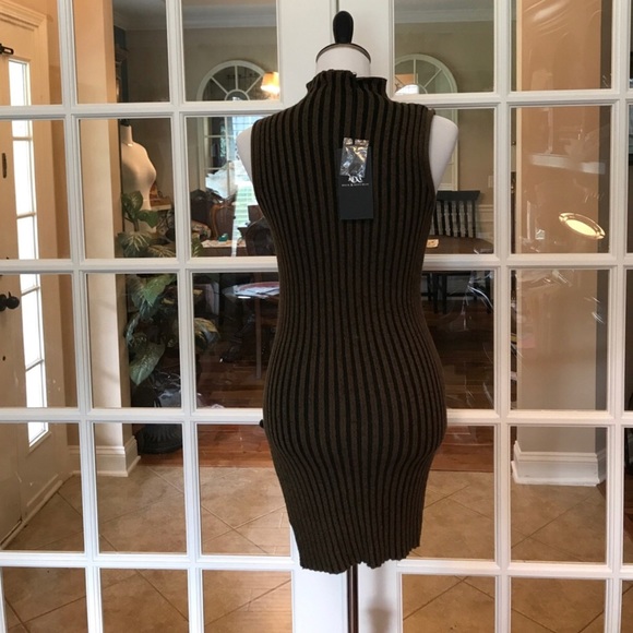 Rock & Republic Urban Chic Long Split Top - Picture 5 of 8