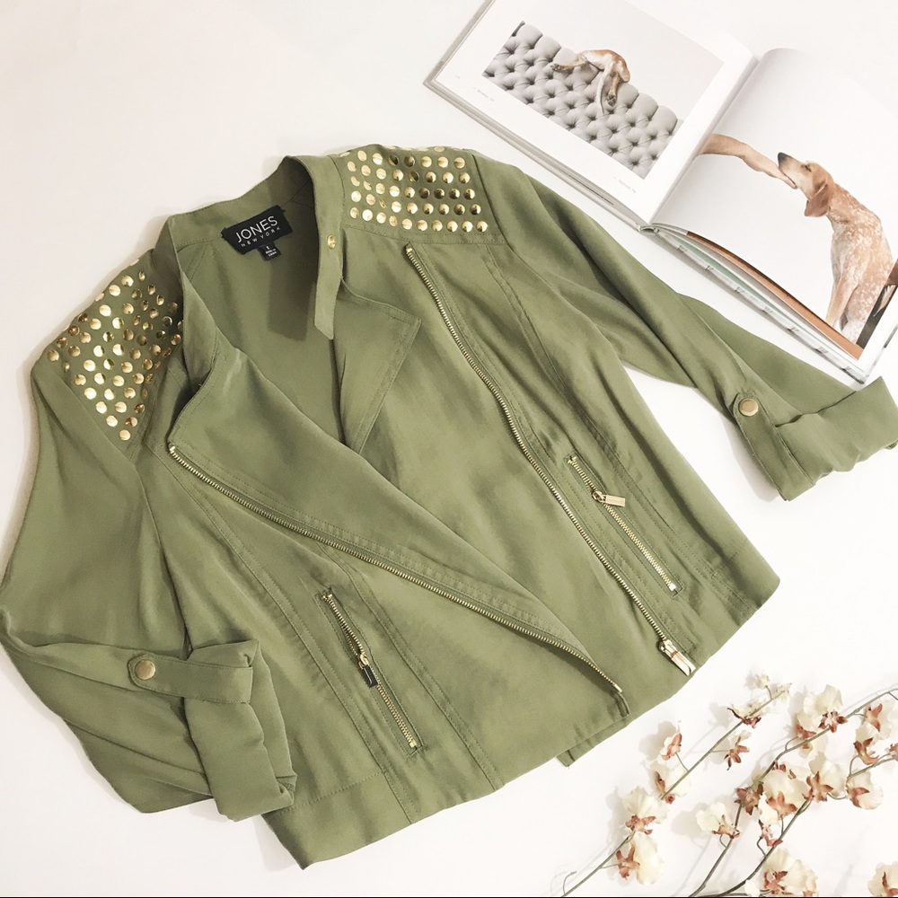 Jones New York Olive Jacket with Gold Detailing