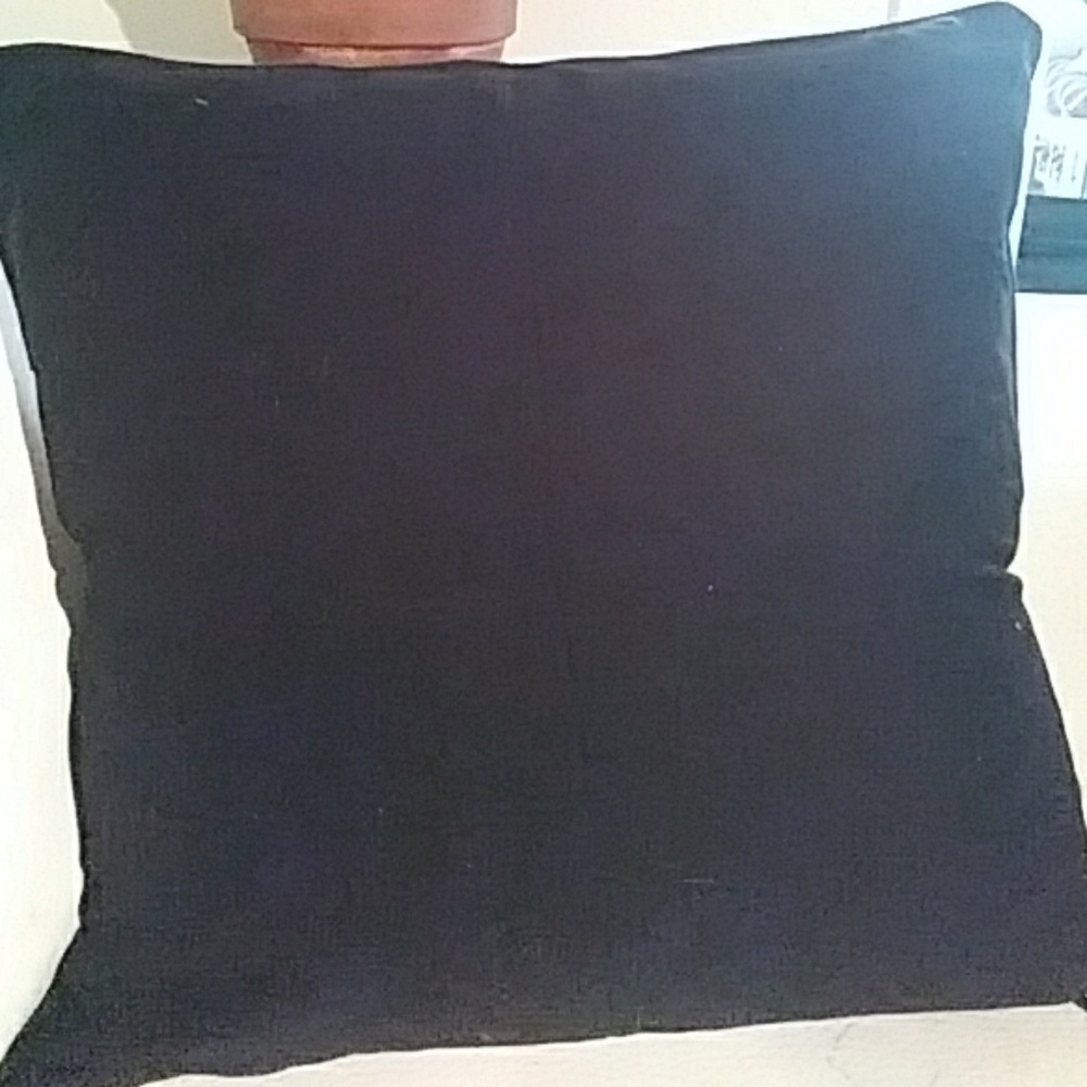 Pillow - Picture 7 of 7