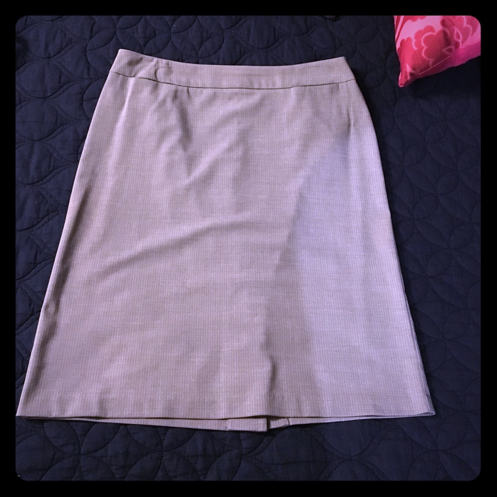 Gray & White Striped Pencil Skirt