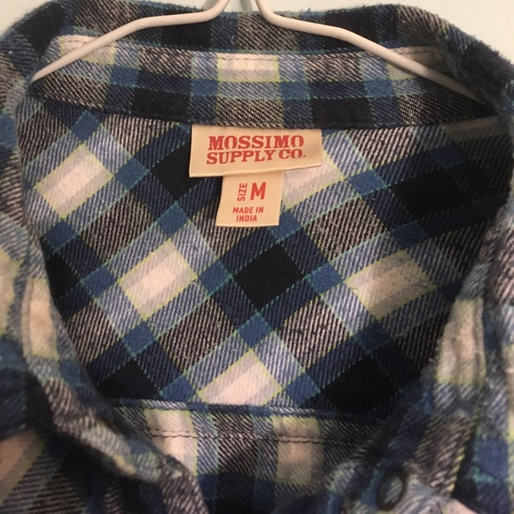 Blue plaid flannel shirt - Picture 2 of 3