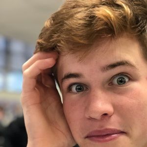 Meet your Posher, Alex