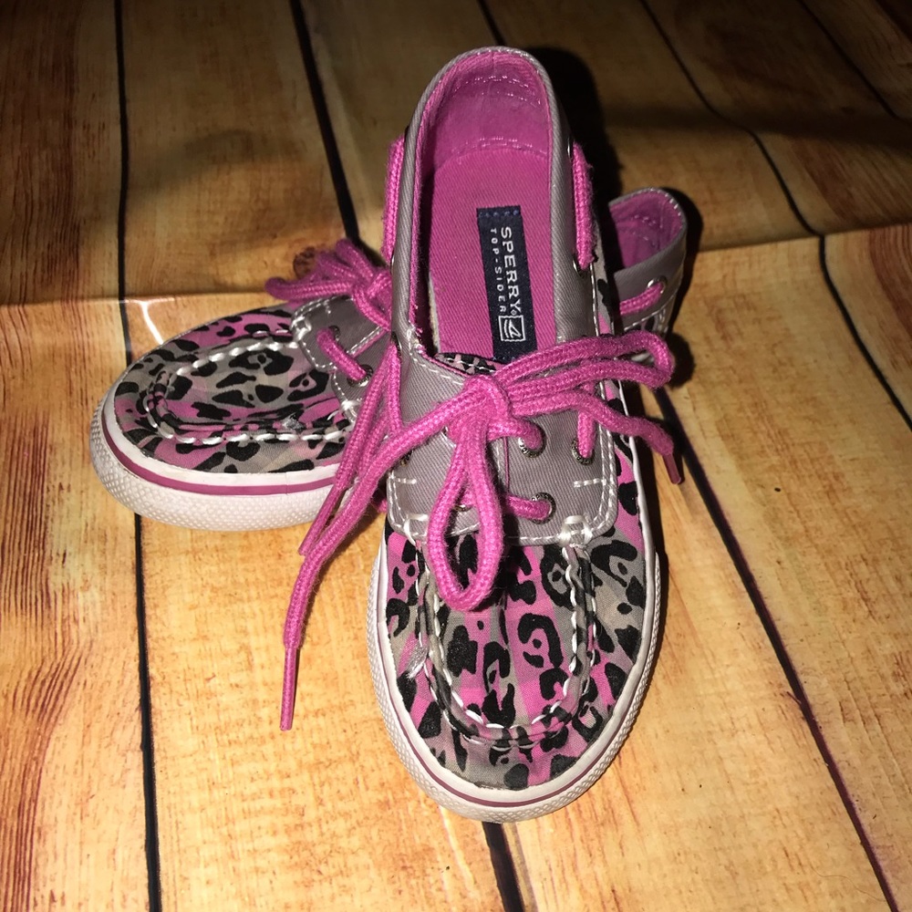 Sperry top siders sneakers in EUC!