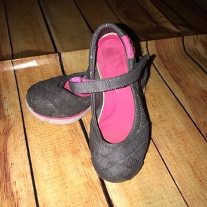 Champion Girls sneakers in EUC!