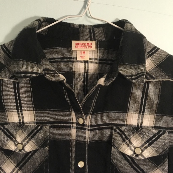 Mossimo supply co black flannel shirt - Picture 2 of 4