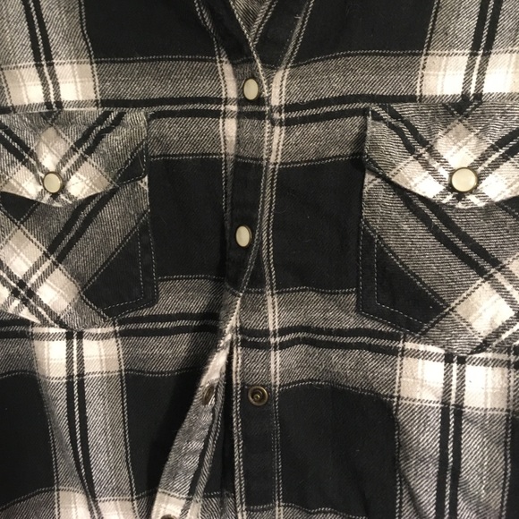 Mossimo supply co black flannel shirt - Picture 3 of 4
