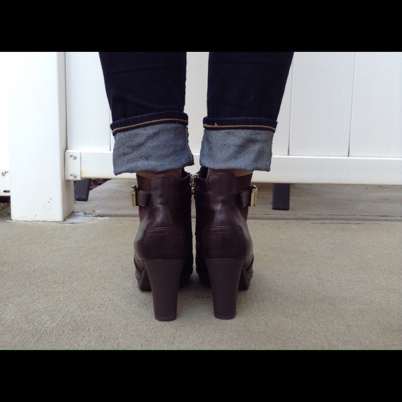 SOLD- Etienne Aigner- Brown Ankle Booties - Picture 5 of 8