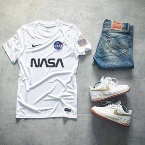 Meet your Posher, Acm