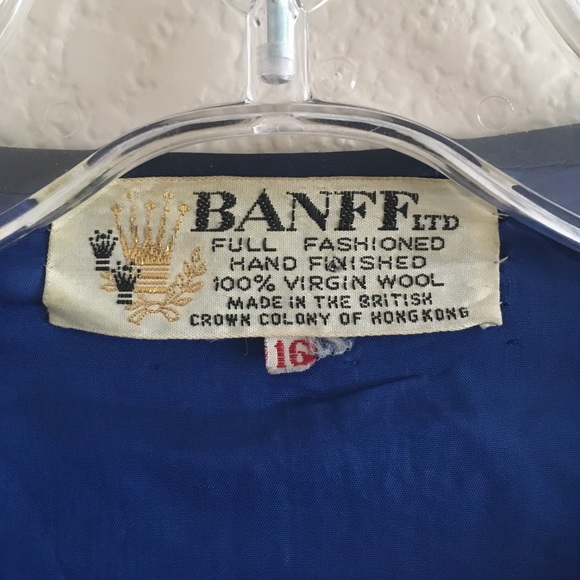 🫟5 FOR $25🫟 Vintage Beaded Cardigan - Picture 6 of 7