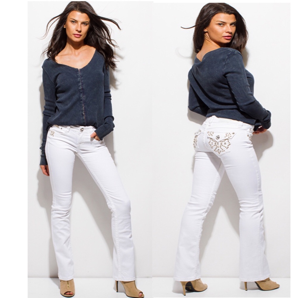 Sale ‼️Bedazzle Embroidered Boot Cut Wht Jeans - Picture 2 of 8
