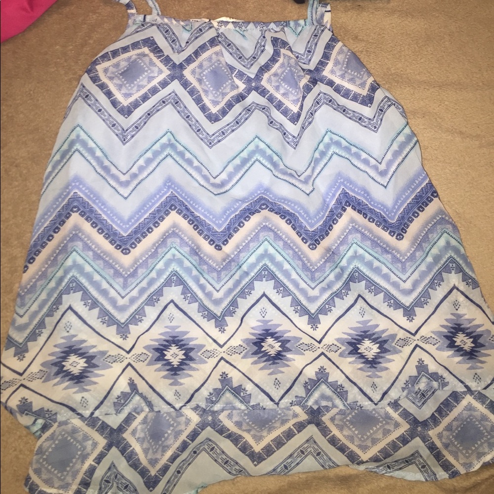 Tank top with design