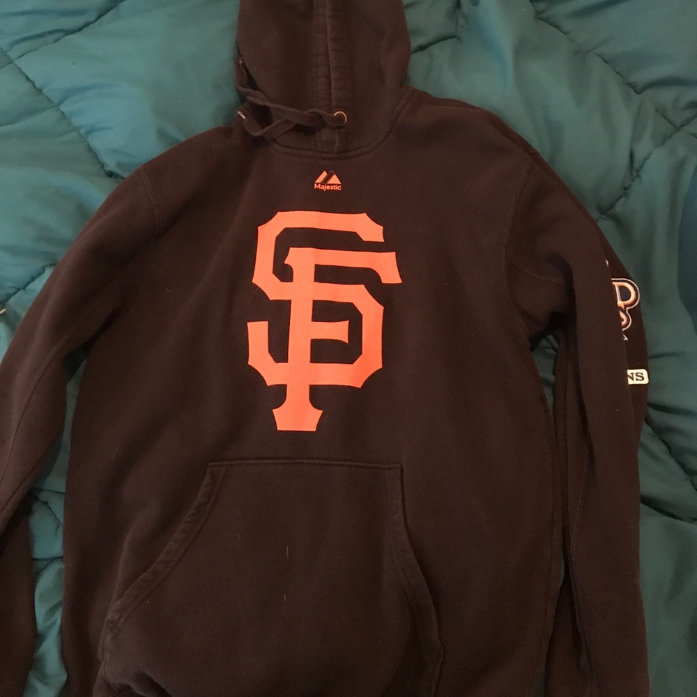 San Francisco giants sweatshirt