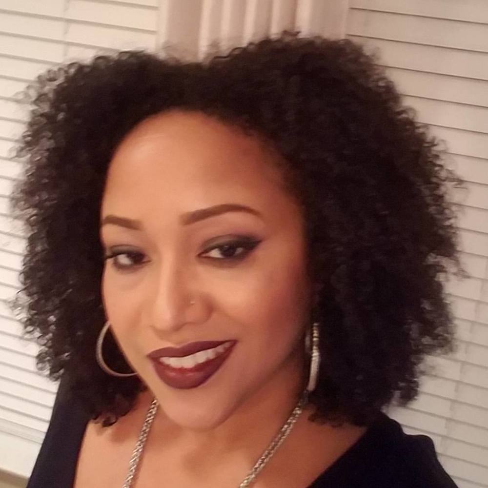 Meet your Posher, Erika