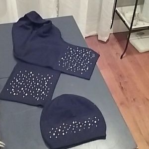 JACLYN SMITH SCARF & MATCHING HAT