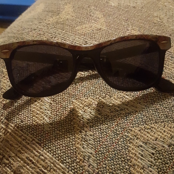 Shades - Picture 1 of 2