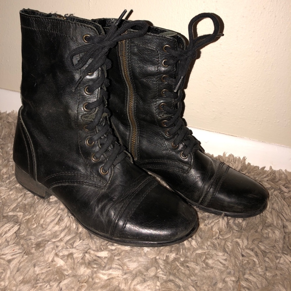 Steve Madden TROOPA boots
