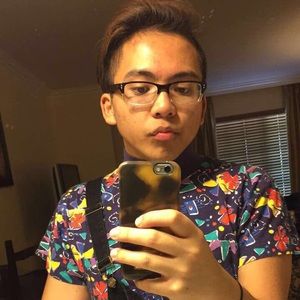 Meet your Posher, Adrian