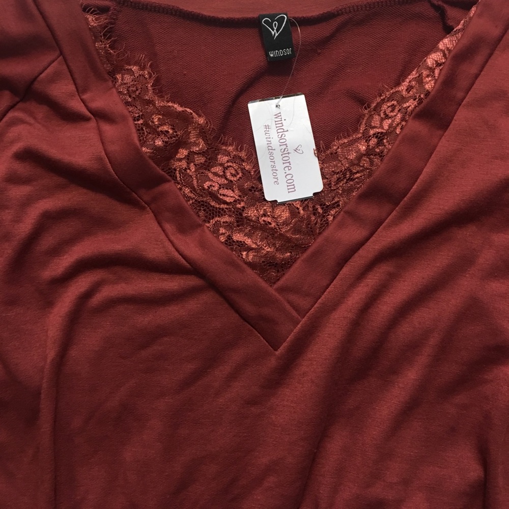 Long sleeve lace shirt