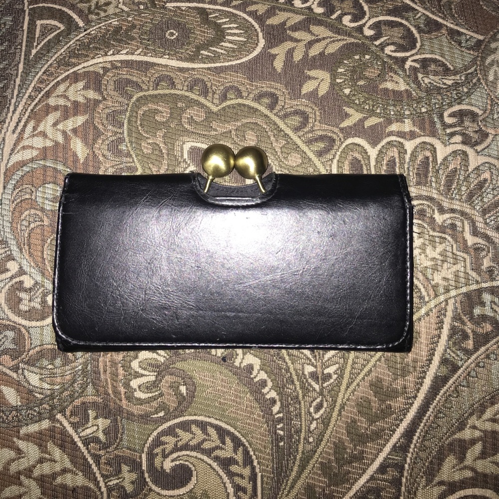 Black wallet