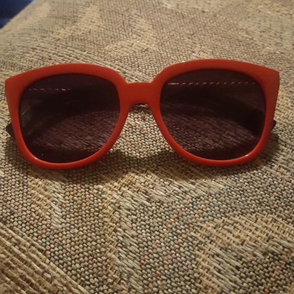 Shades - Picture 1 of 2
