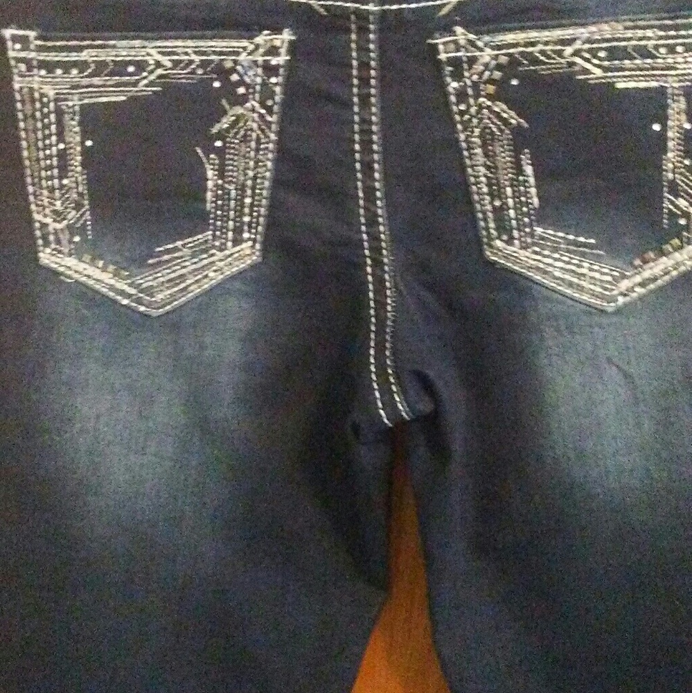 Women's denim blue jean