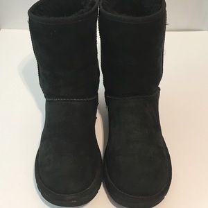 Ugg Australia Classic Medium Boots