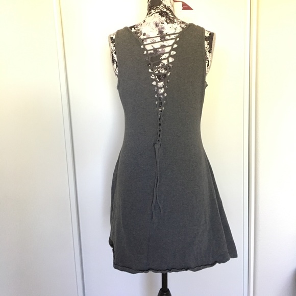 Dress - Picture 2 of 3