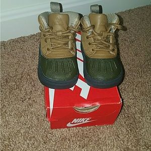 Nike boots for baby