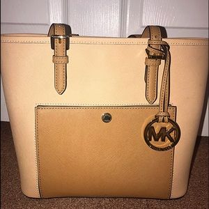 Michael Kors purse