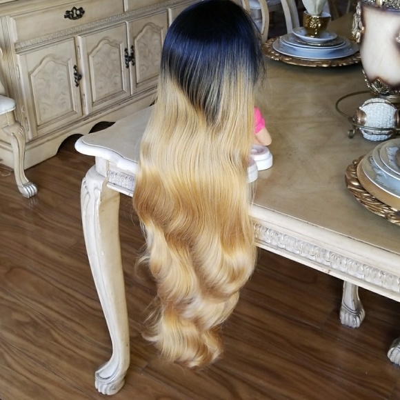 Ombre Blonde Beauty LaceFront Wig Wig 28-30 inche main image 4