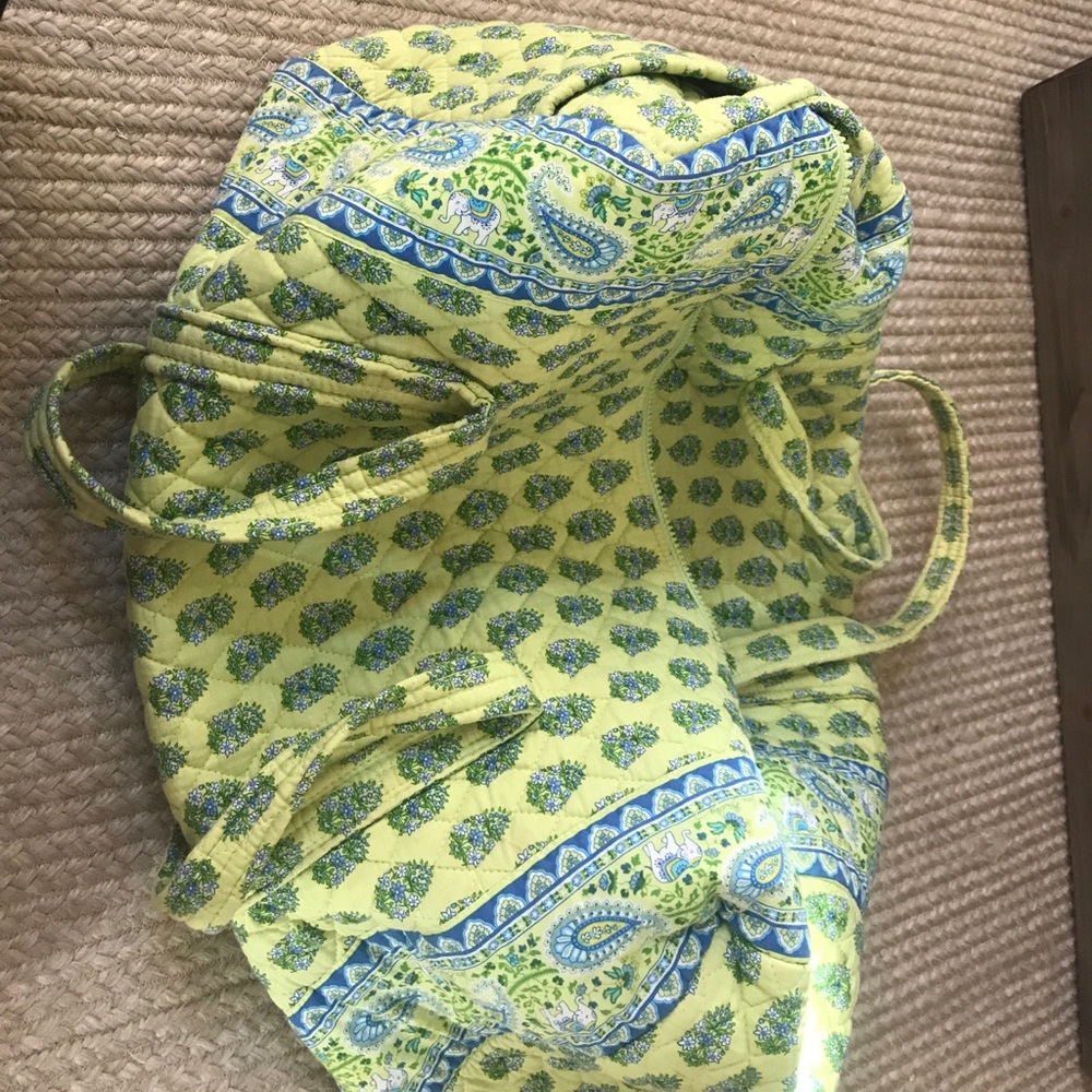 Large Vera Bradley duffle