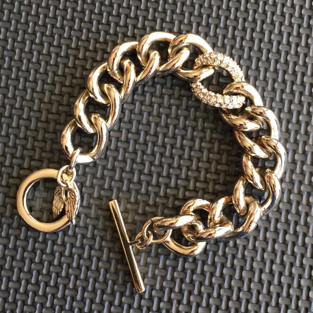 Victoria’s Secret NWOT thick link golden bracelet