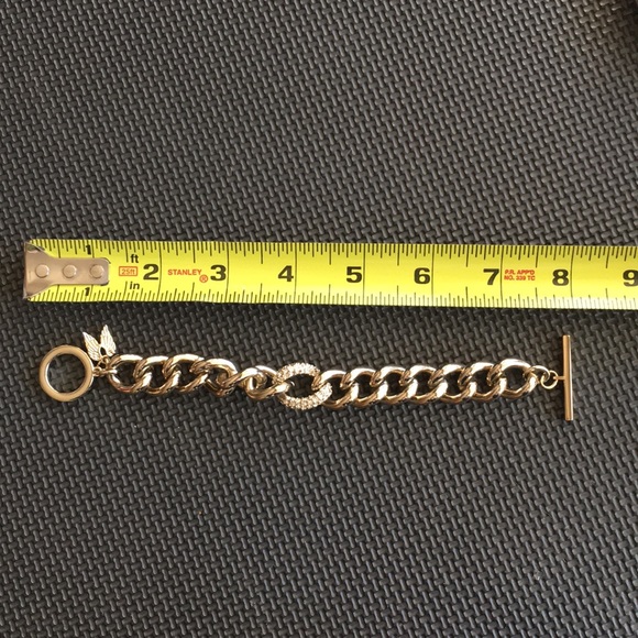 Victoria’s Secret NWOT thick link golden bracelet - Picture 8 of 8